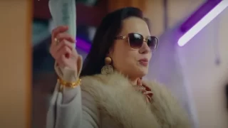 فيلم Rich girl buys homeless man مترجم عربي