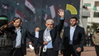 من هي زوجة يحيى السنوار