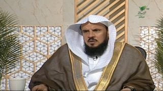 الشيخ عبدالله السبر يوضح حكم إزالة شعر وجه المرأة